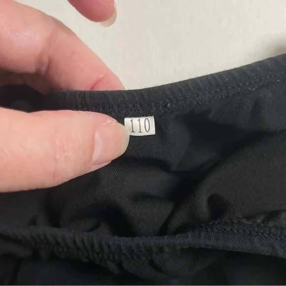 Dance Bodysuit & 7 Pairs of Tights - Size 4-6 - Picture 3 of 16